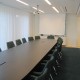 Konferensrum med Bordsbrunn och annan AV-Utrustning